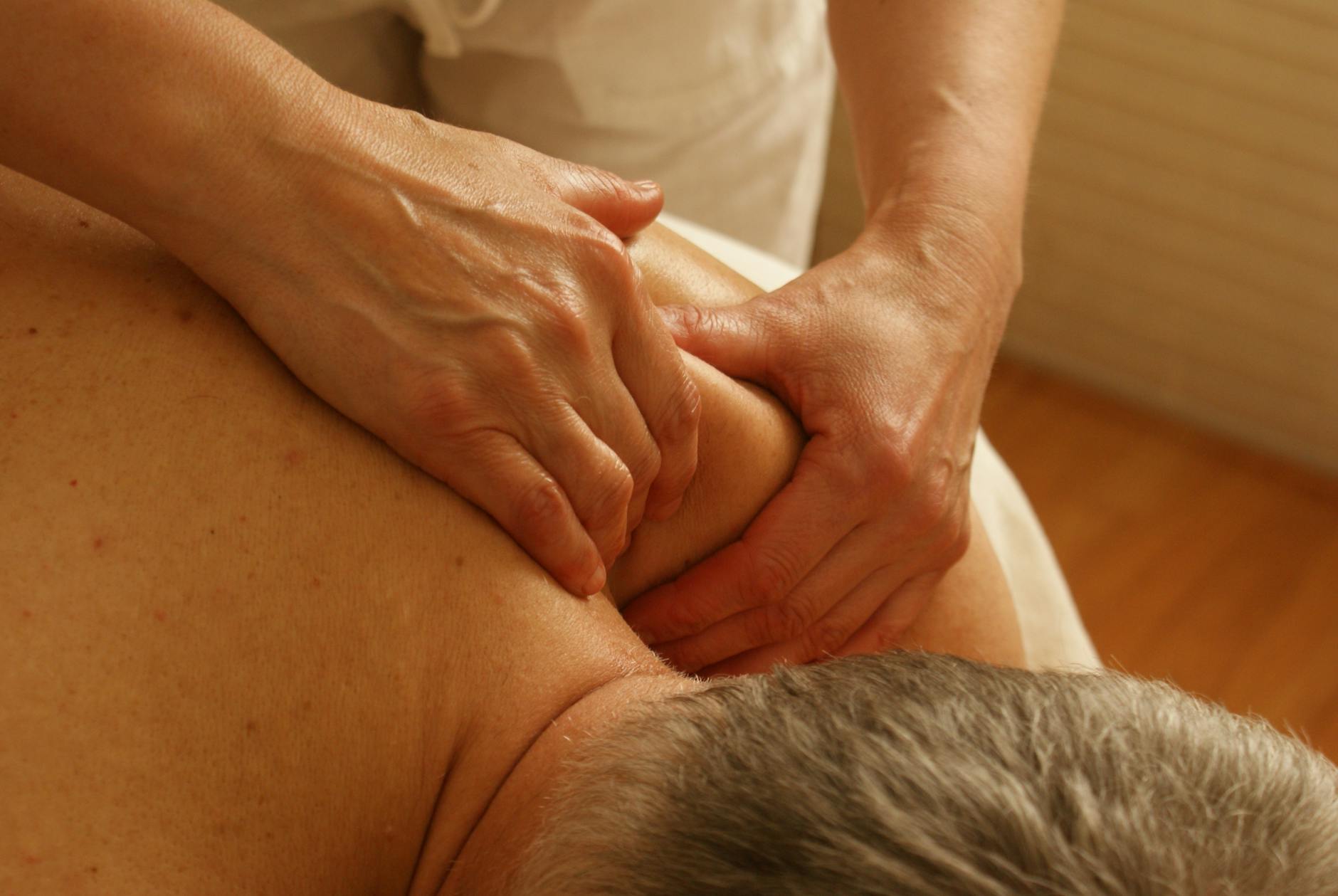 Deep Tissue Massage, Demystified: How It Works and Why Your Body Loves It 4 Deep Tissue Massage, Demystified: How It Works and Why Your Body Loves It